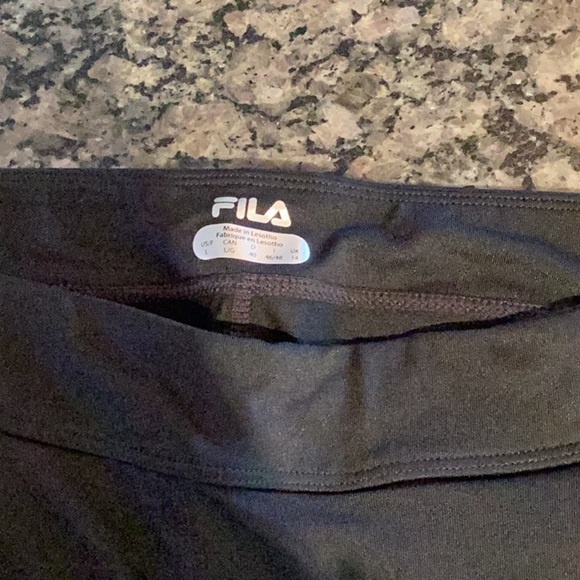 Fila womens black leggings NWT L - Picture 4 of 5